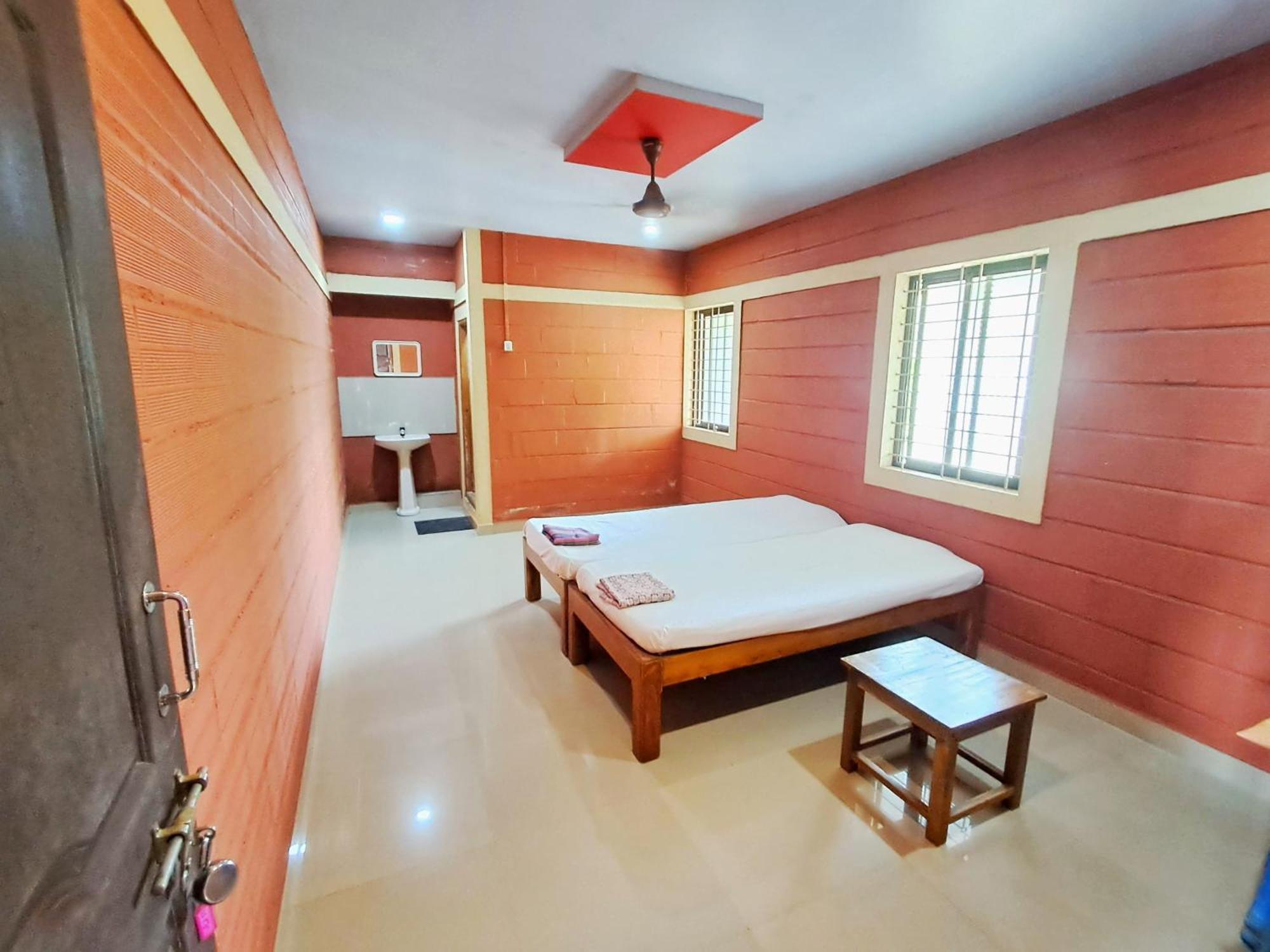 Prabhu Homestay Mavalli Luaran gambar